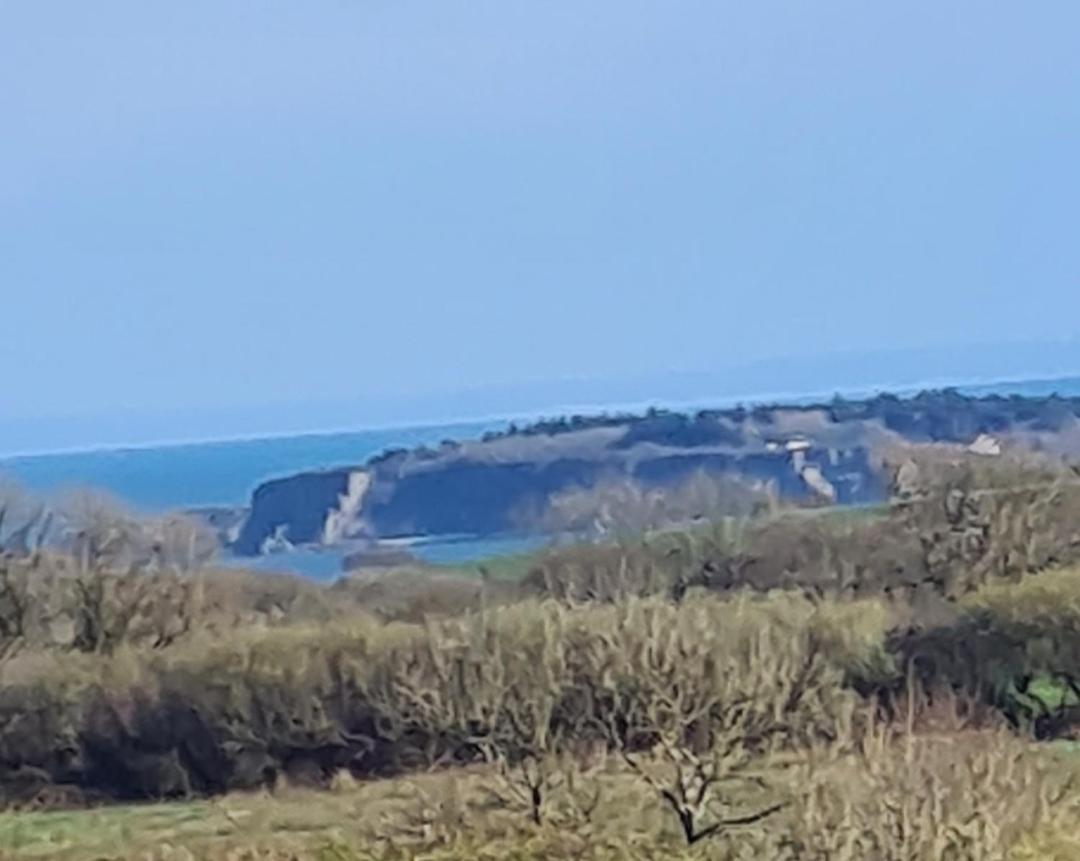 Beautiful 2 Bedroom Caravan, Holiday Park Tenby Saint Florence Bagian luar foto